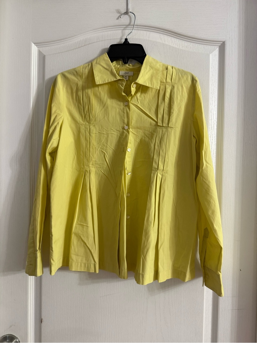 J Jill Women’s Chartreuse Button Up Sz XS. AG-256